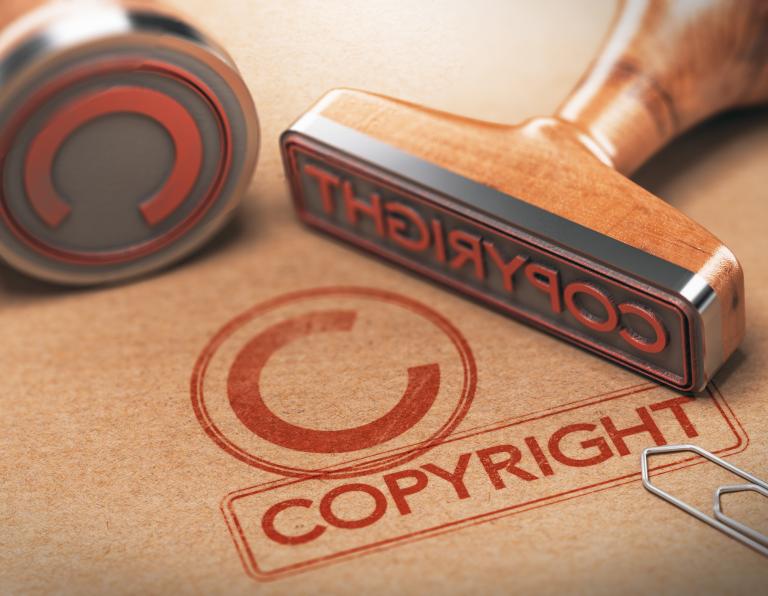 Prawa autorskie w umowie o pracę - o czym pamiętać?